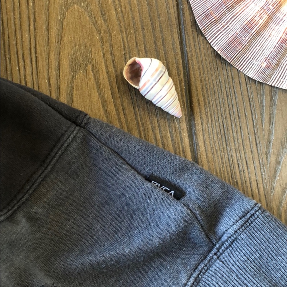 🔥🔥RVCA- BROKEN SWEATSHIRT🔥🔥 - Picture 6 of 8